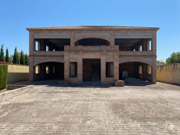Chalet en construcción en Urbanización Torrepalma (Sevilla)